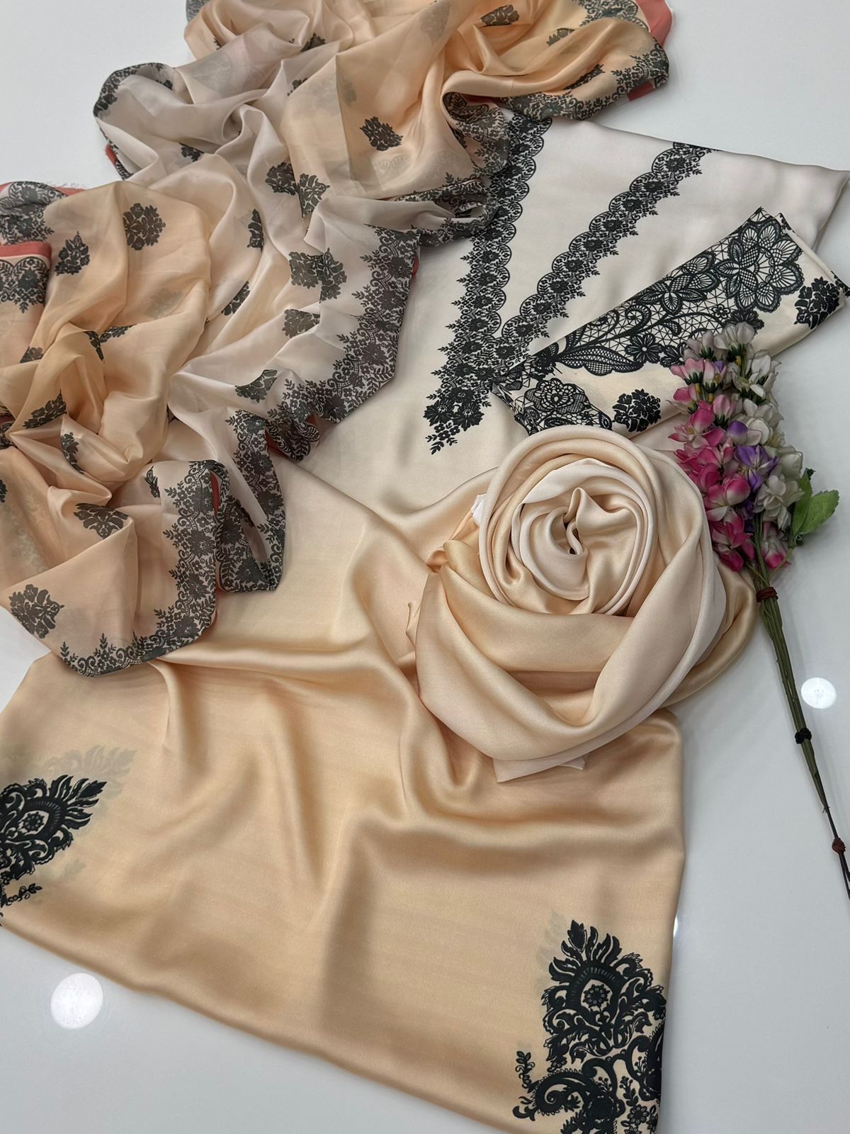 LULUSAR ⏐ SILK ⏐ FLORAL DIGITAL PRINTED ⏐UNSTITCHED ⏐ 3 PC ⏐