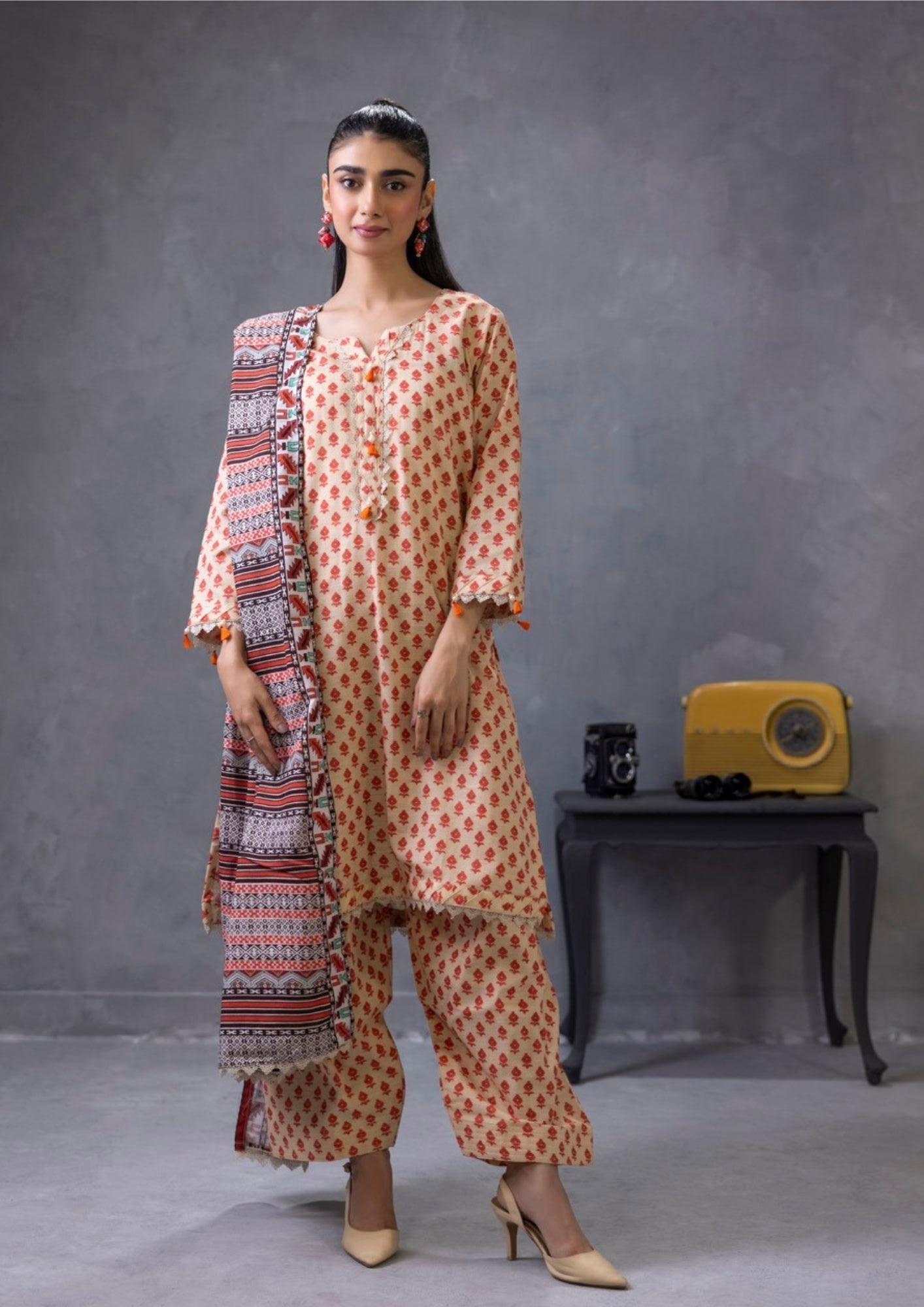 Identic By Regalia - Khaddar Digital Printed Unstitched - 3- Piece – Volume-24