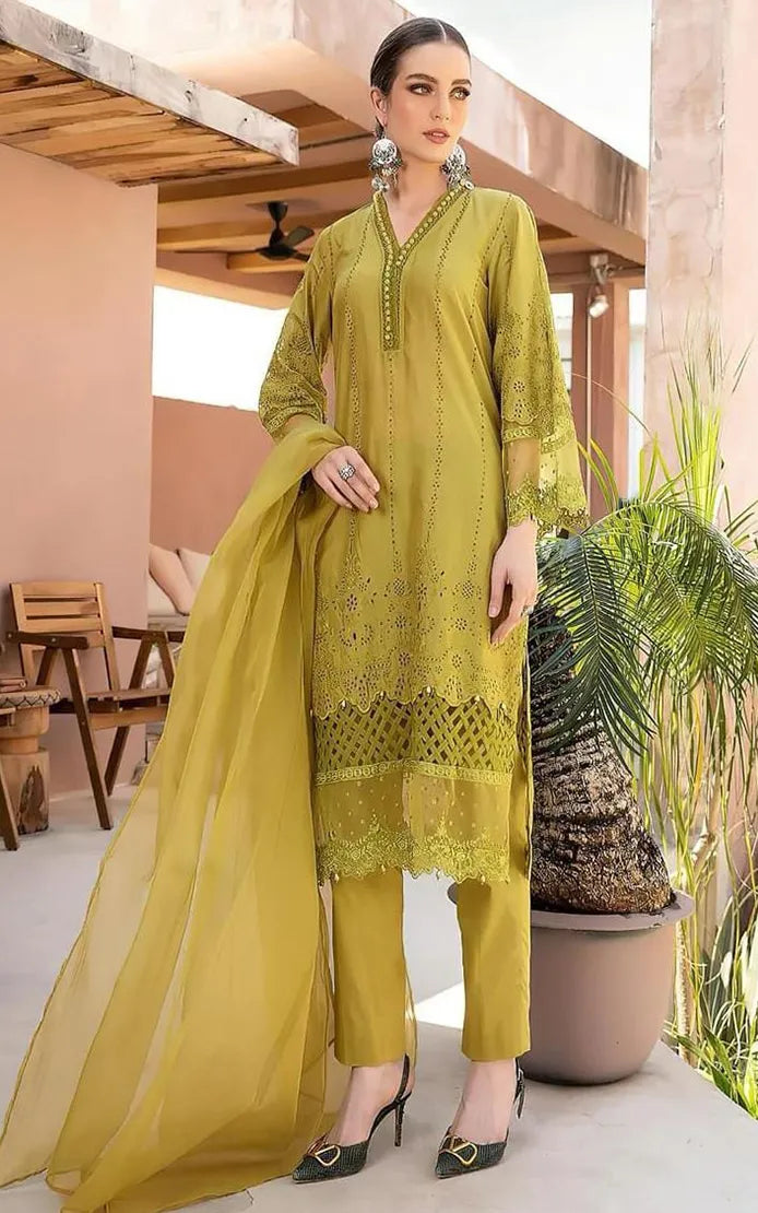 MARIA B - LAWN EMBROIDED MOST DEMANDING - 3 PIECE DESIGN