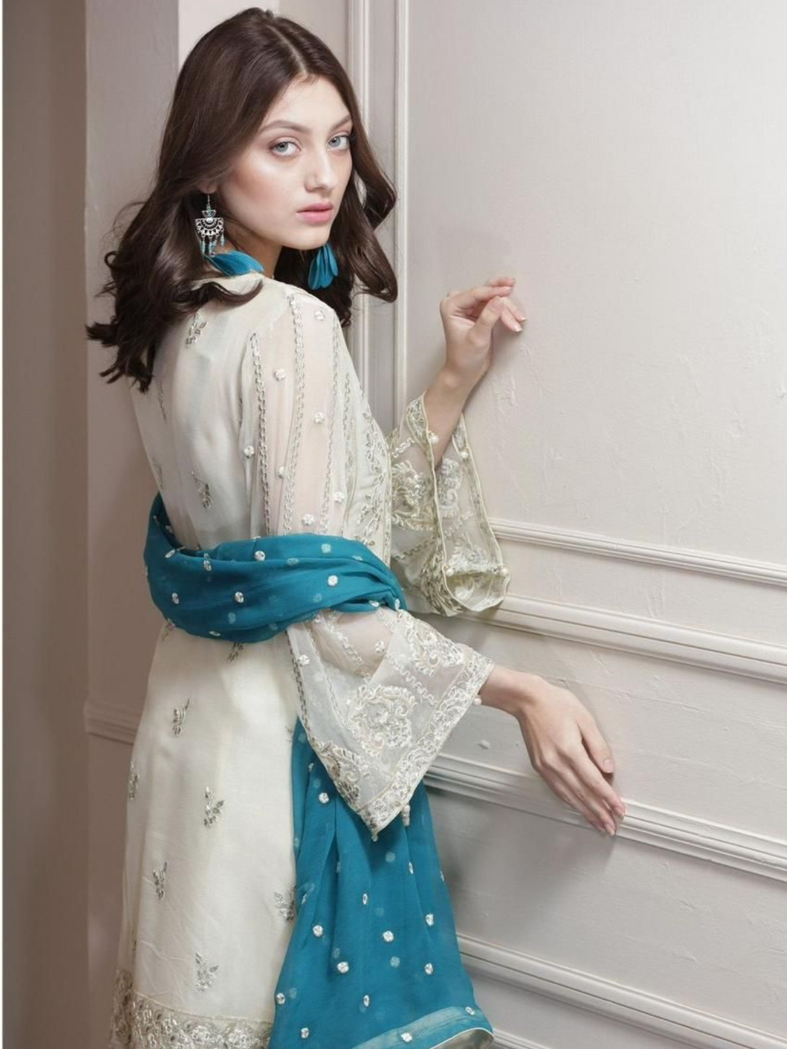 Maryam's chiffon embroidery suit