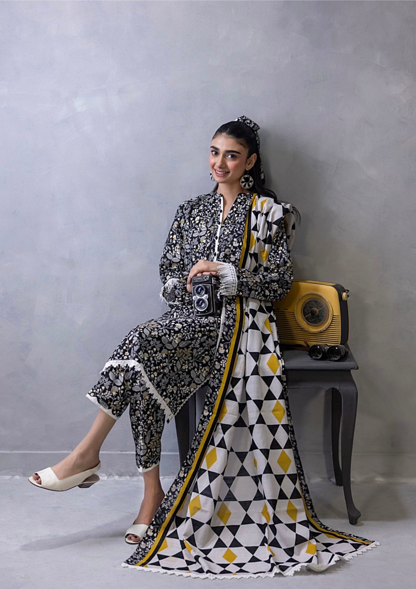 Identic By Regalia Khaddar Digital Printed Unstitched 3-Piece – Volume 24