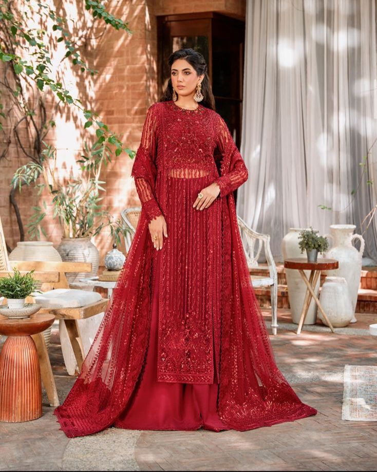 AKBER ASLAM⏐ Embroidered and Sequence Work ⏐  Wedding Edition ⏐ Red