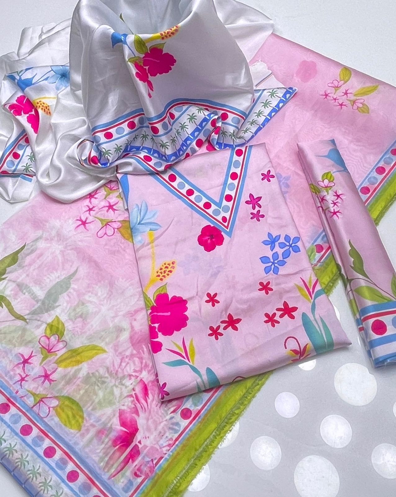 LULUSAR ⏐ SILK ⏐ FLORAL DIGITAL PRINTED ⏐UNSTITCHED ⏐ 3 PC ⏐ PURPLE